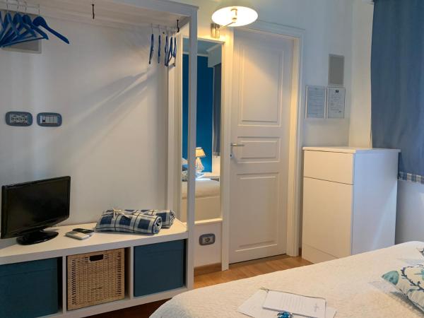 White House Luxury Hospitality : photo 5 de la chambre chambre double avec salle de bains privative