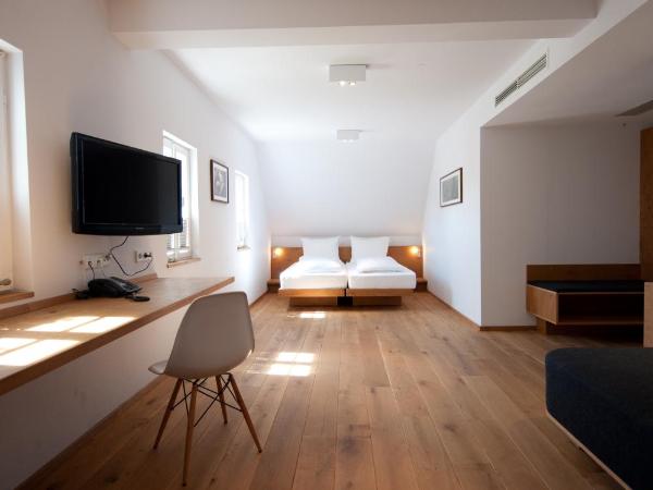 Hotel Wirtshaus Garbe : photo 3 de la chambre chambre familiale