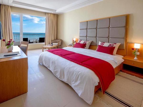 Hotel Bel Azur Thalasso & Bungalows : photo 2 de la chambre chambre double - vue sur mer
