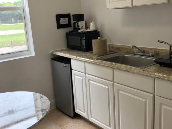Beach Place Hotel : photo 4 de la chambre chambre double supérieure avec 2 lits doubles et cuisine - parking gratuit