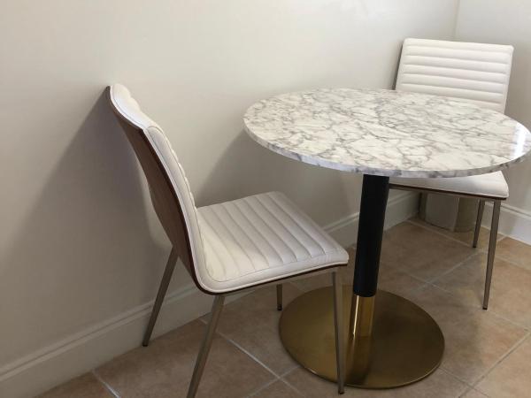 Beach Place Hotel : photo 6 de la chambre chambre double supérieure avec 2 lits doubles et cuisine - parking gratuit