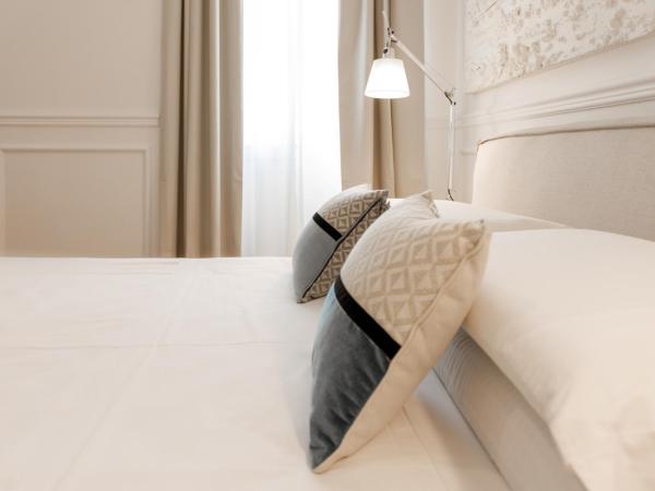 PLEY Boutique Del Centro : photo 6 de la chambre suite - vue sur ville