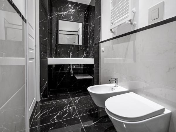 PLEY Boutique Del Centro : photo 5 de la chambre chambre double avec balcon