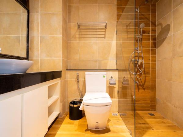 Phor Liang Meun Terracotta Arts : photo 8 de la chambre chambre lits jumeaux de luxe avec balcon