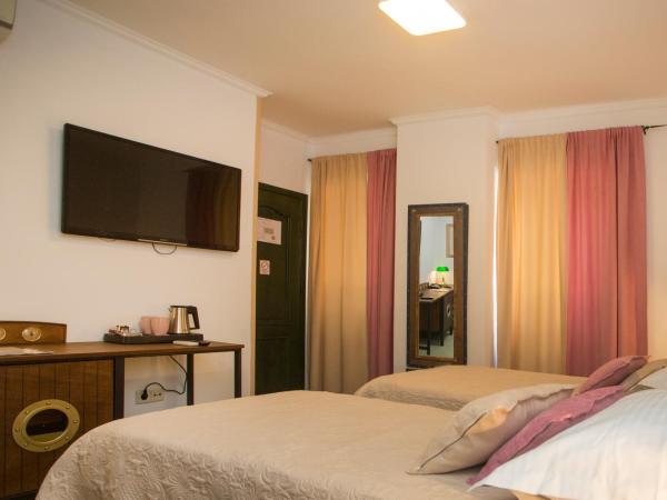 Hotel Villa Diana : photo 8 de la chambre chambre double ou lits jumeaux