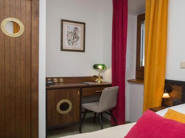 Hotel Villa Diana : photo 1 de la chambre chambre double ou lits jumeaux