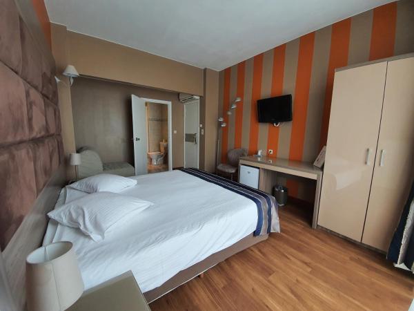 Hotel Midi-Zuid : photo 1 de la chambre chambre double supérieure