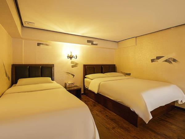 Friendly DH Naissance Hotel by Mindrum Group : photo 4 de la chambre chambre familiale en duplex - petit-déjeuner inclus