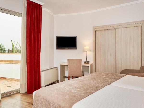 NH Córdoba Califa : photo 8 de la chambre chambre double ou lits jumeaux