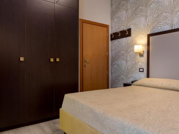 Hotel Astor : photo 4 de la chambre chambre double ou lits jumeaux - vue sur mer