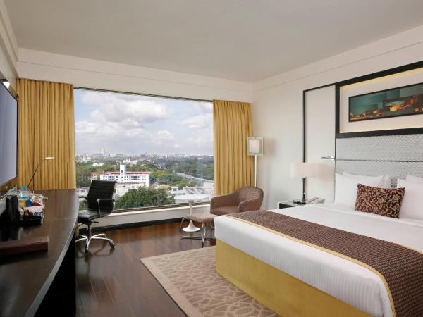Crowne Plaza Pune City Centre, an IHG Hotel : photo 2 de la chambre premium king room - high floor/non-smoking
