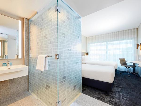 Holiday Inn Express Adelaide City Centre, an IHG Hotel : photo 4 de la chambre chambre lits jumeaux standard