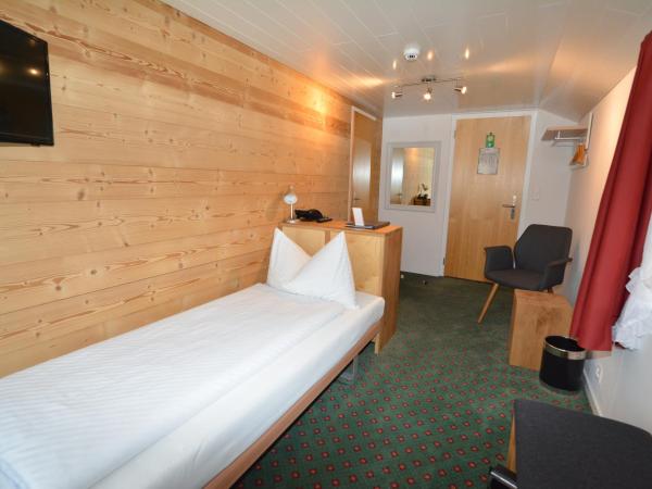 Hotel Chalet Swiss : photo 2 de la chambre chambre simple standard