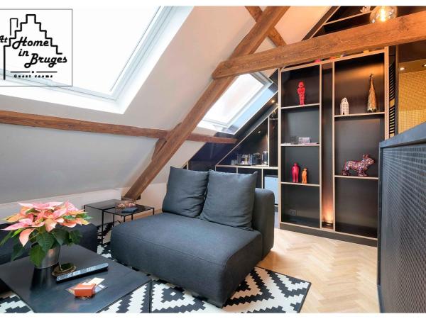 at Home in Bruges : photo 4 de la chambre studio lit queen-size de luxe