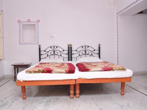 Hotel Gangaur Palace : photo 1 de la chambre chambre double deluxe