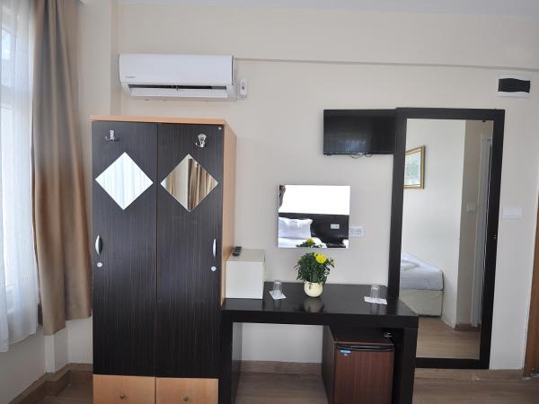 Hotel Baykal : photo 7 de la chambre chambre triple