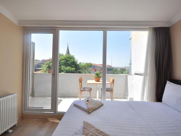 Hotel Baykal : photo 1 de la chambre chambre triple