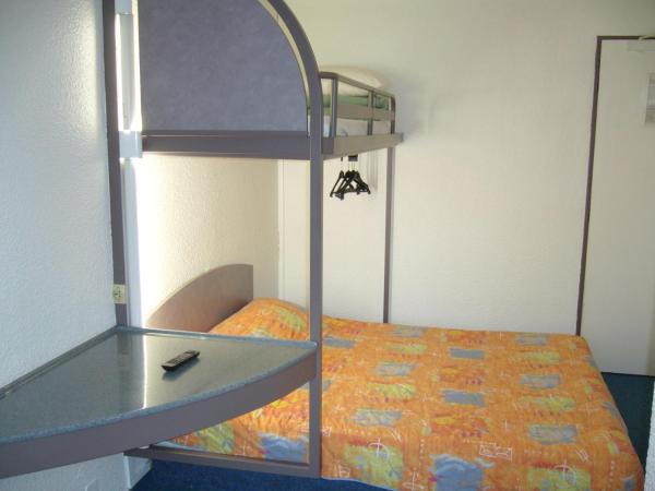 EGG HOTEL - HOTEL LES GENS DE MER Dieppe : photo 5 de la chambre chambre double