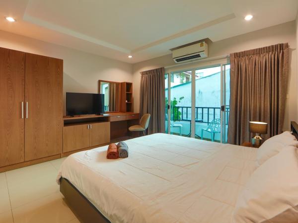 Nalanta Hotel Pattaya : photo 2 de la chambre chambre double standard - vue sur jardin