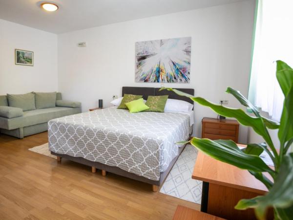 Villa Confort Exclusive : photo 7 de la chambre chambre double