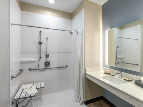 La Quinta by Wyndham Houston Channelview : photo 3 de la chambre chambre avec 2 lits queen-size - adaptée aux personnes à mobilité réduite/malentendantes - non-fumeurs