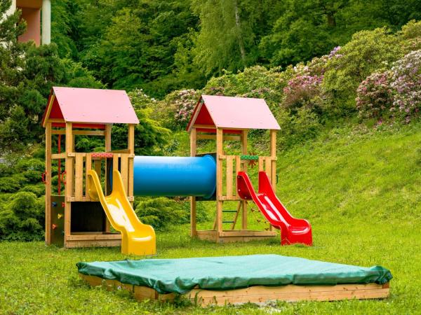 Spa Resort Sanssouci : photo 8 de la chambre chambre triple avec accès au centre de bien-Être