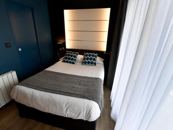 Hôtel Des Quatrans : photo 2 de la chambre chambre double standard