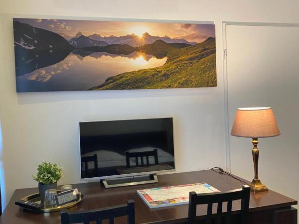 PREMIUM Hostel : photo 2 de la chambre chambre double avec salle de bains privative