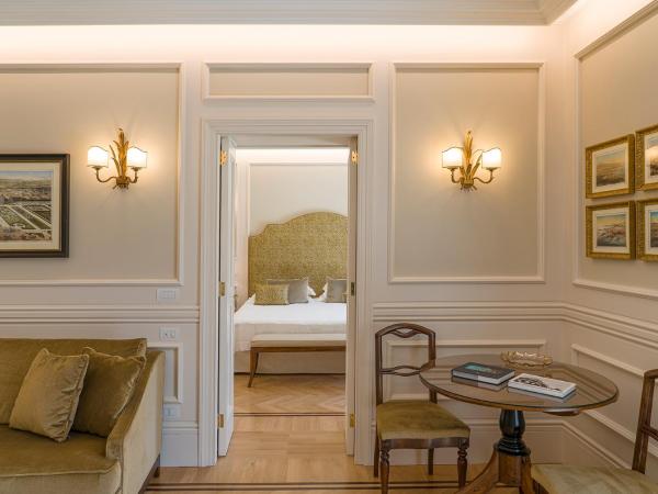 Grand Hotel Excelsior Vittoria : photo 2 de la chambre suite junior - vue sur jardin