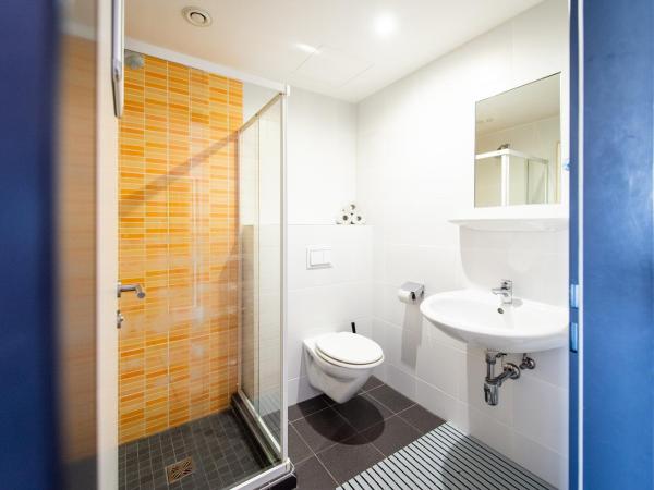 Wombat's City Hostel Vienna Naschmarkt : photo 4 de la chambre dortoir mixte de 6 lits