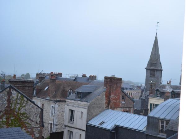 Au Bois Normand : photo 1 de la chambre chambre en duplex