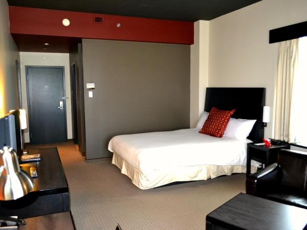 Grand Times Hotel : photo 4 de la chambre chambre grand confort lit queen-size