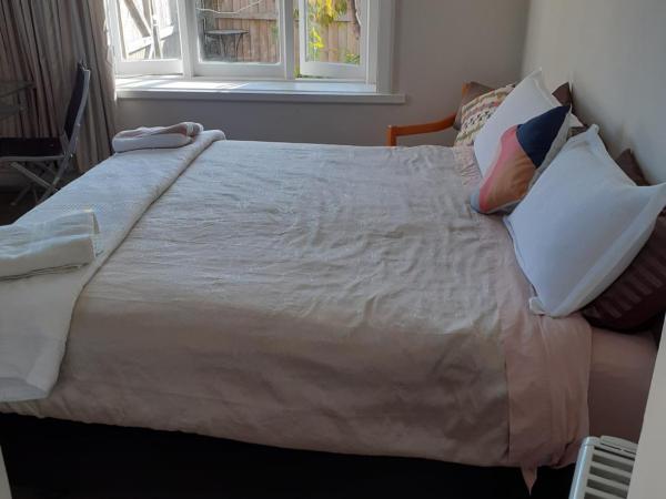 Intrepid Bed & Breakfast : photo 2 de la chambre chambre familiale deluxe