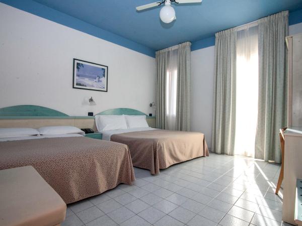 Hotel Fra I Pini : photo 4 de la chambre chambre quadruple confort