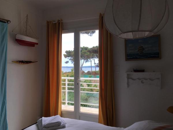 Hôtel Lido Beach : photo 5 de la chambre chambre double avec terrasse - vue sur mer