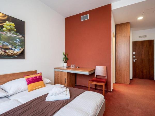 Ruby Blue : photo 10 de la chambre chambre double ou lits jumeaux standard