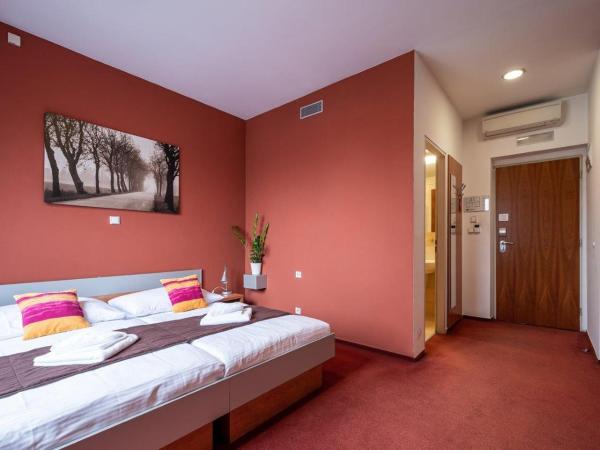 Ruby Blue : photo 1 de la chambre chambre double ou lits jumeaux confort 