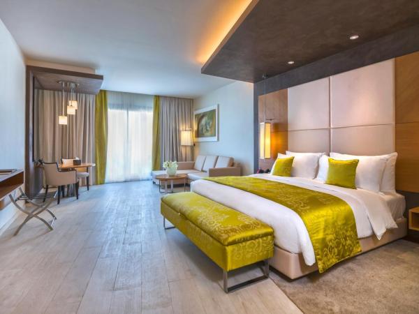 Mövenpick Hotel du Lac Tunis : photo 6 de la chambre chambre lit king-size deluxe - vue sur lac