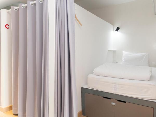 ALEXA Nimman : photo 4 de la chambre lit simple dans dortoir mixte