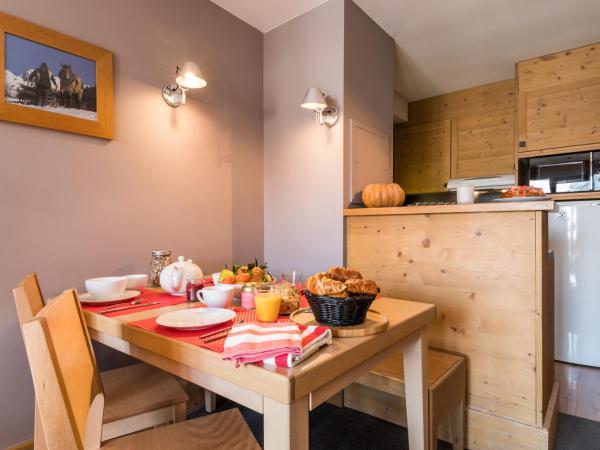 Résidence Pierre & Vacances Les Balcons De Bellevarde : photo 1 de la chambre appartement 1 chambre (4 personnes) - vue sur montagne - côté sud