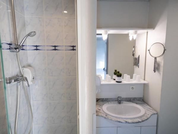 The Originals Boutique, Hôtel Neptune, Berck-sur-Mer : photo 9 de la chambre studio (4 adultes)