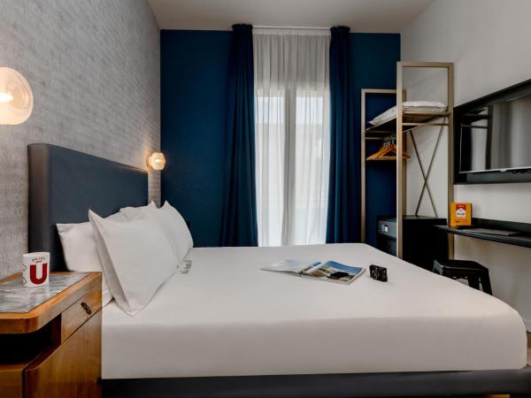 Up Hotel : photo 1 de la chambre chambre double basique avec balcon