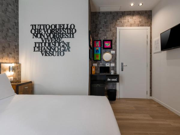 Up Hotel : photo 2 de la chambre chambre double standard avec balcon