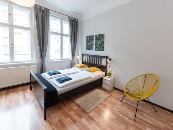 Villa Wilda : photo 5 de la chambre chambre double standard avec salle de bains commune