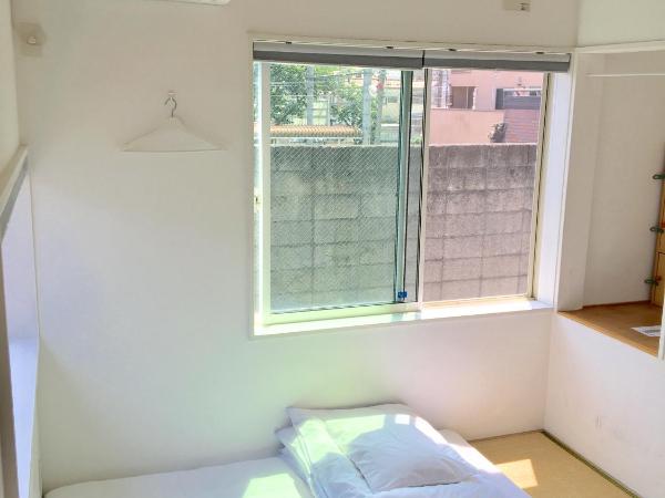 Sato-san's Rest : photo 8 de la chambre chambre triple avec salle de bains commune