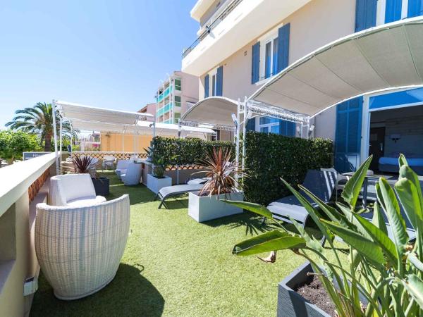 Le Rabelais : photo 5 de la chambre chambre double avec terrasse