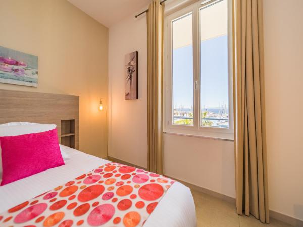 Le Rabelais : photo 5 de la chambre chambre double deluxe