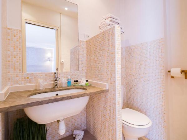 Le Rabelais : photo 7 de la chambre double room prestige with balcony and sea view