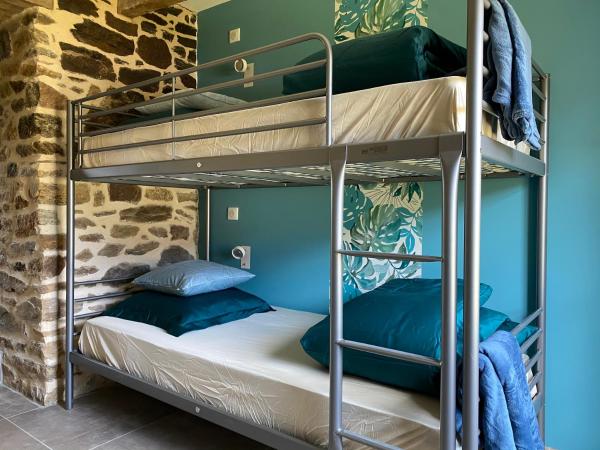 Maison d'hôtes & Gîtes Domaine de la Garaye : photo 2 de la chambre suite familiale