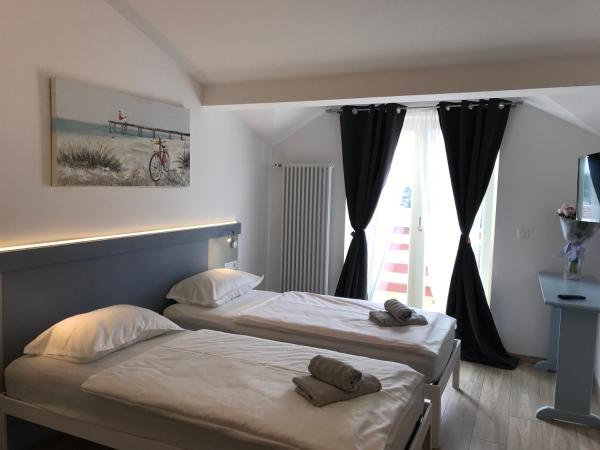 B&B Sea Joy Rovinj : photo 7 de la chambre chambre lits jumeaux deluxe - vue sur mer